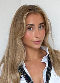 Follow Lily Phillips on CosplayXGirls