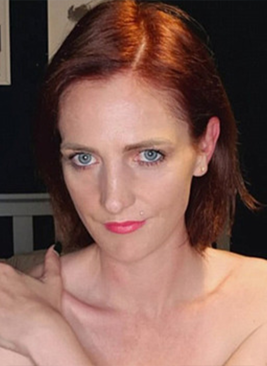 Follow Scarlett St. Claire on CosplayXGirls