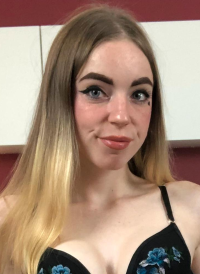 Follow Louise Barlow on CosplayXGirls