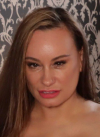 Follow Eva May on CosplayXGirls